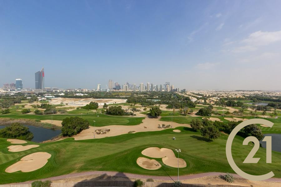 Full Golf Course View | High Floor | 3+Maids