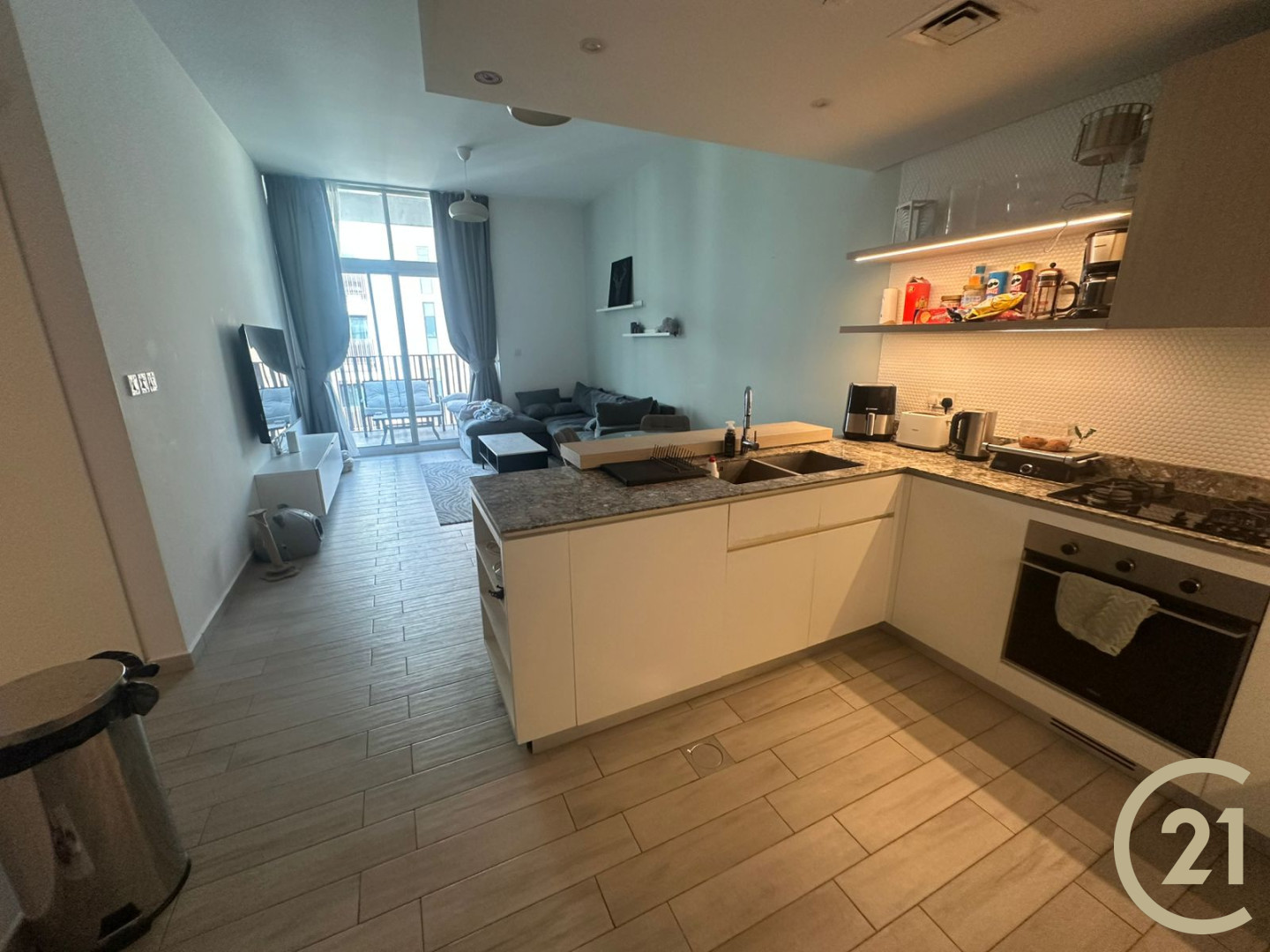 Fully Furnished | Ellington | High ROI